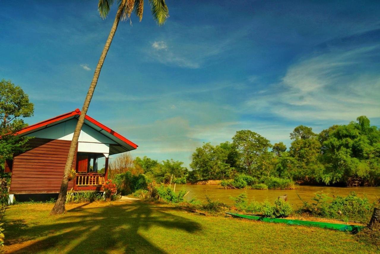 The Boathouse Hotel Don Det Bagian luar foto