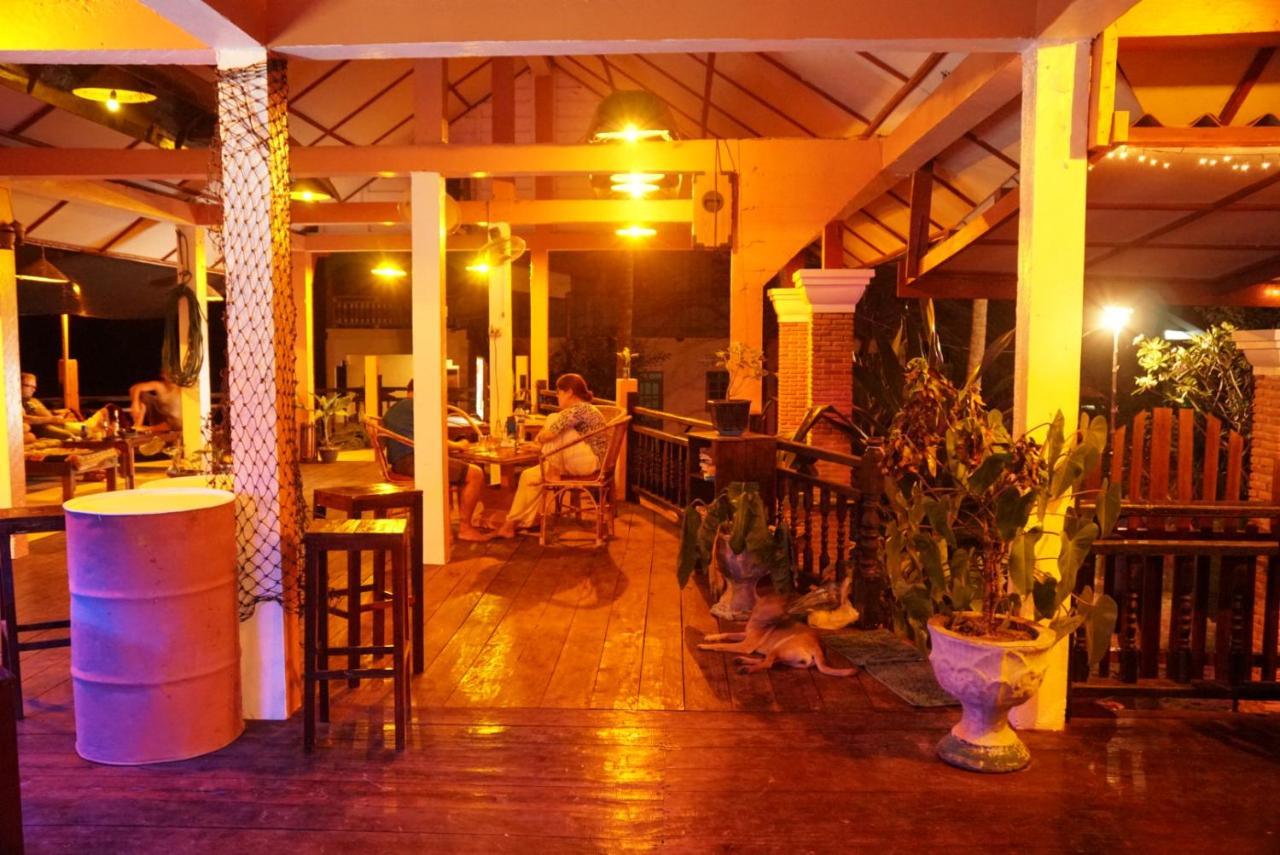 The Boathouse Hotel Don Det Bagian luar foto